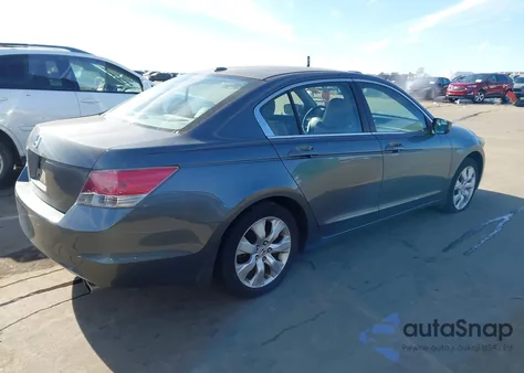 2008 Honda Accord 2.4 Ex-L z USA, uszkodzony, nr VIN 1HGCP26818A034392